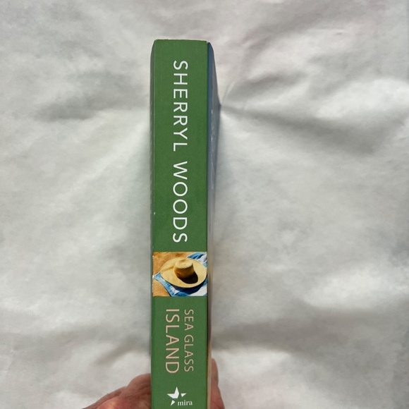 BARGAIN BOOKS: Six (6) books by various authors; good reads! - Picture 4 of 16